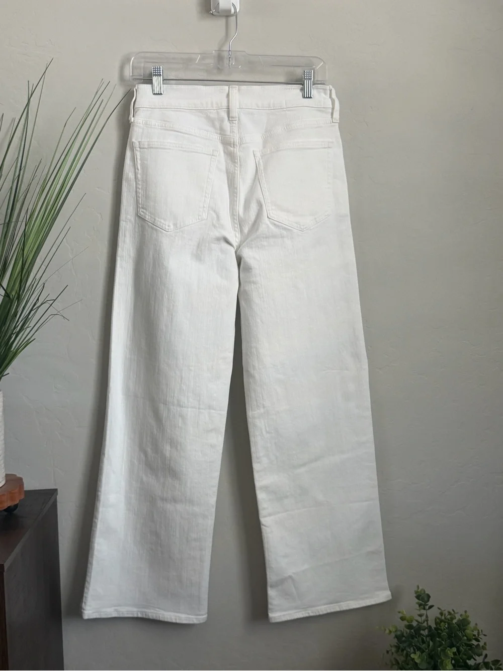 NWT J.Crew Slim-Wide High Rise Super-Stretch White Jeans Size 27